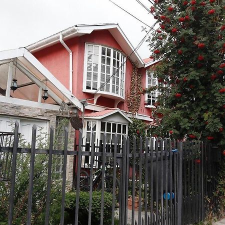 Hospedaje Familiar Gloria Punta Arenas Extérieur photo